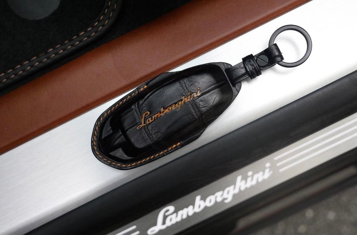 Lamborghini Key Fob Cover Type 2 - PERSONNALISEZ LE VÔTRE