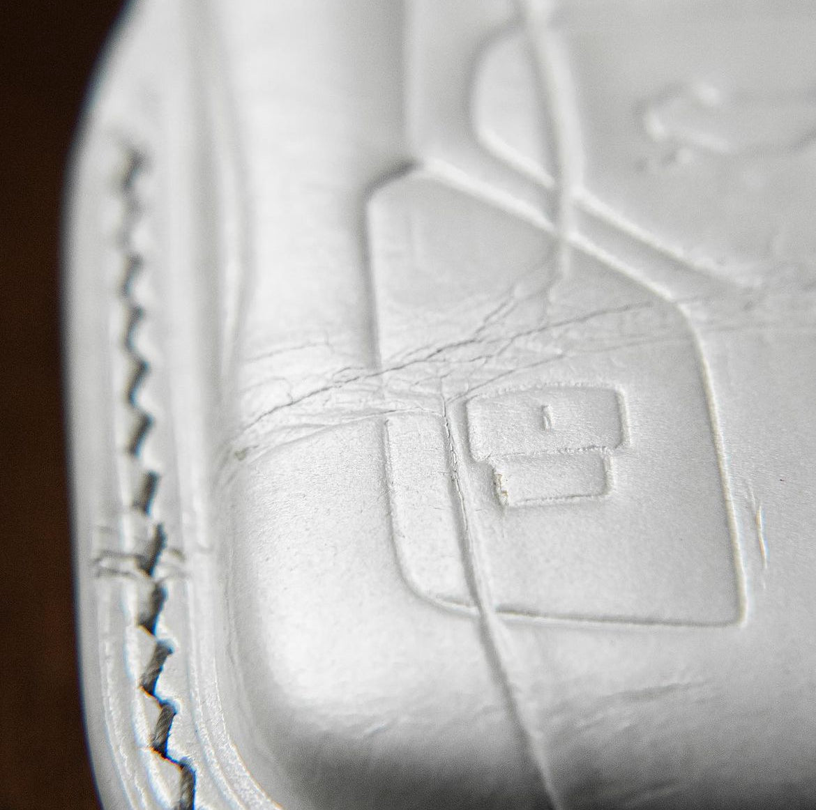 BESPOKE ETK PEARL WHITE CROCODILE KEY COVER FOR AUDI