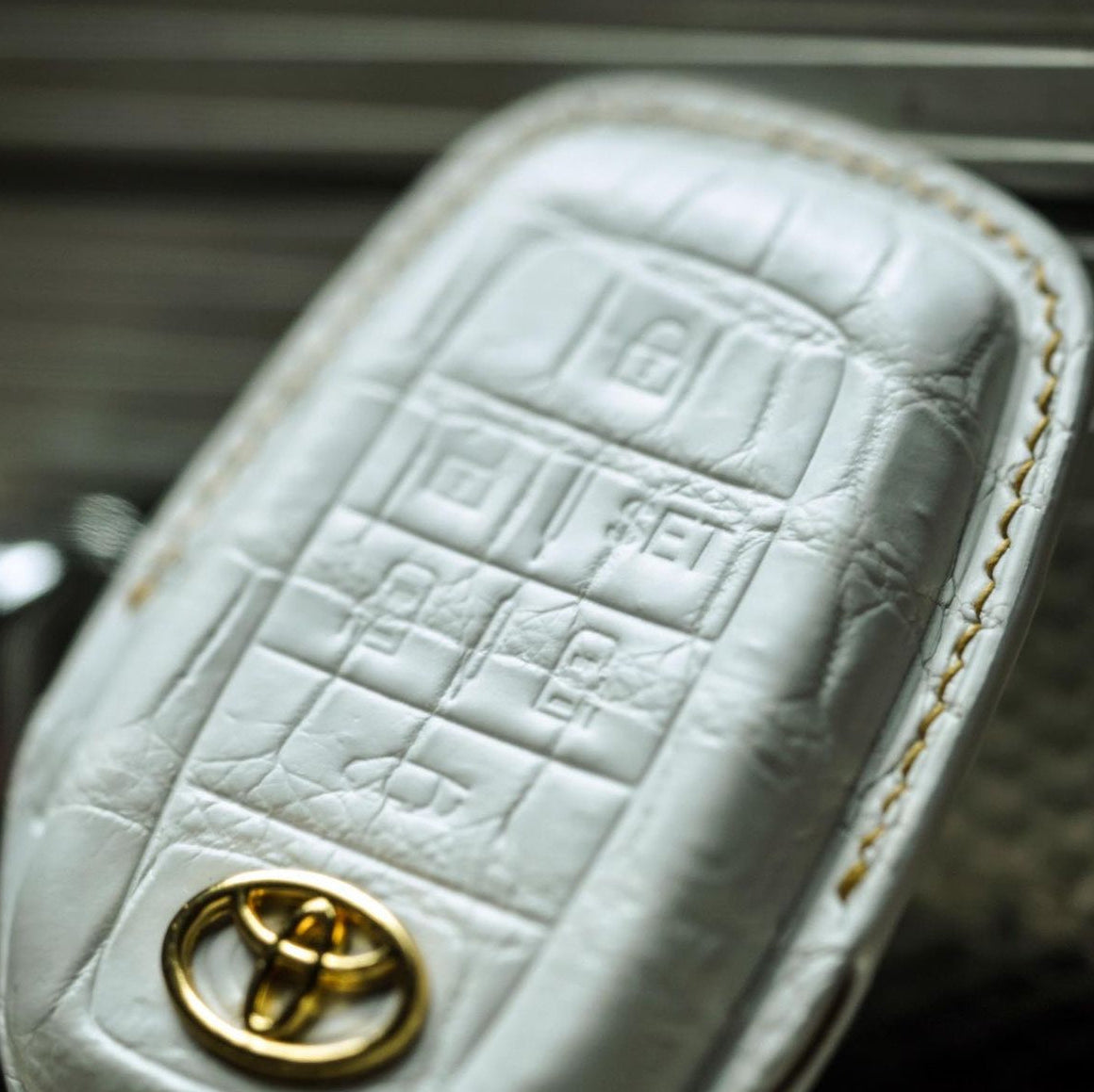 ETK BESPOKE WHITE CROCODILE KEY COVER FOR LAND CRUISER — GOLD DETAILS