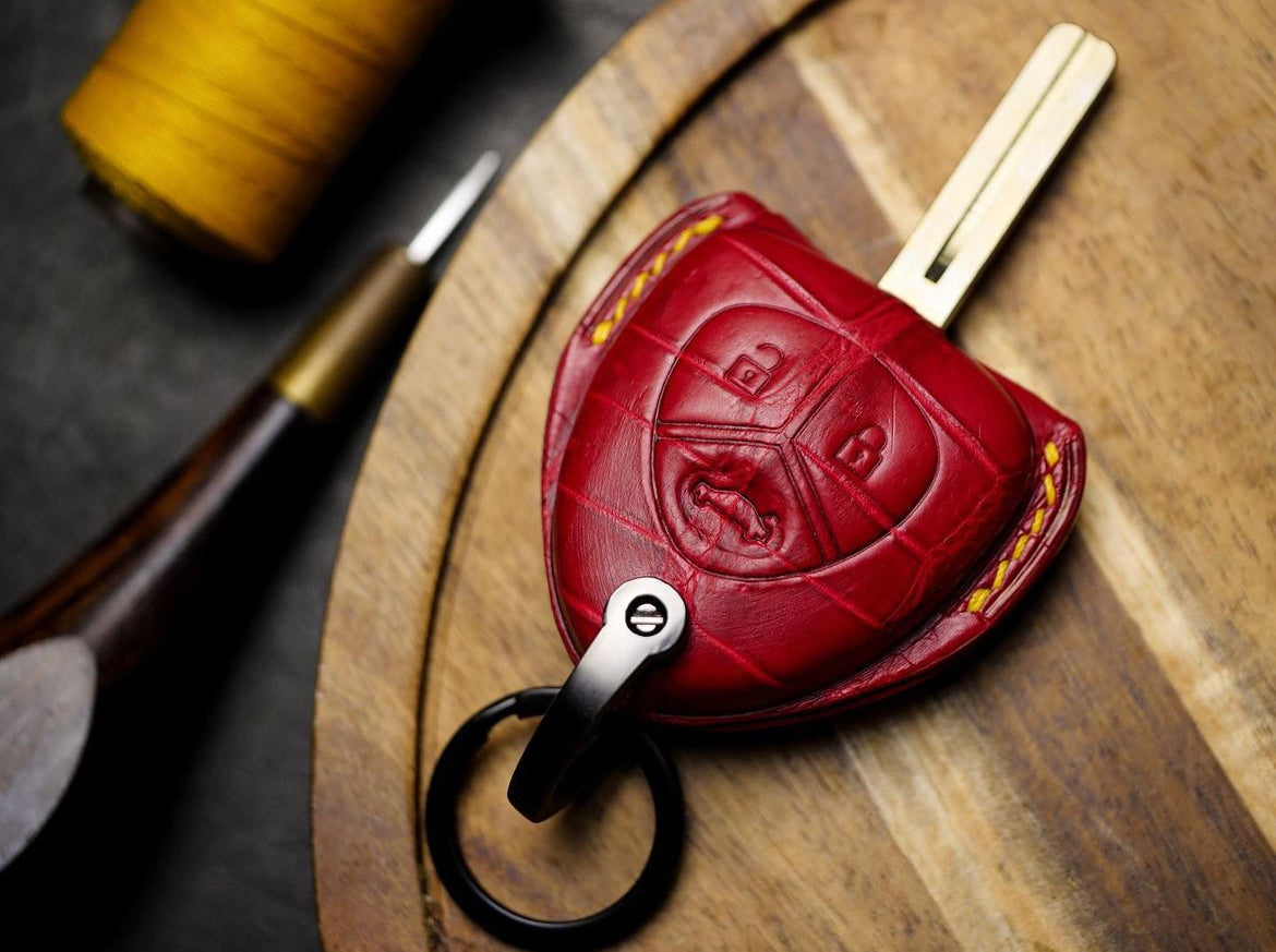 Ferrari 鑰匙圈保護套 1 型 - 客製化您的