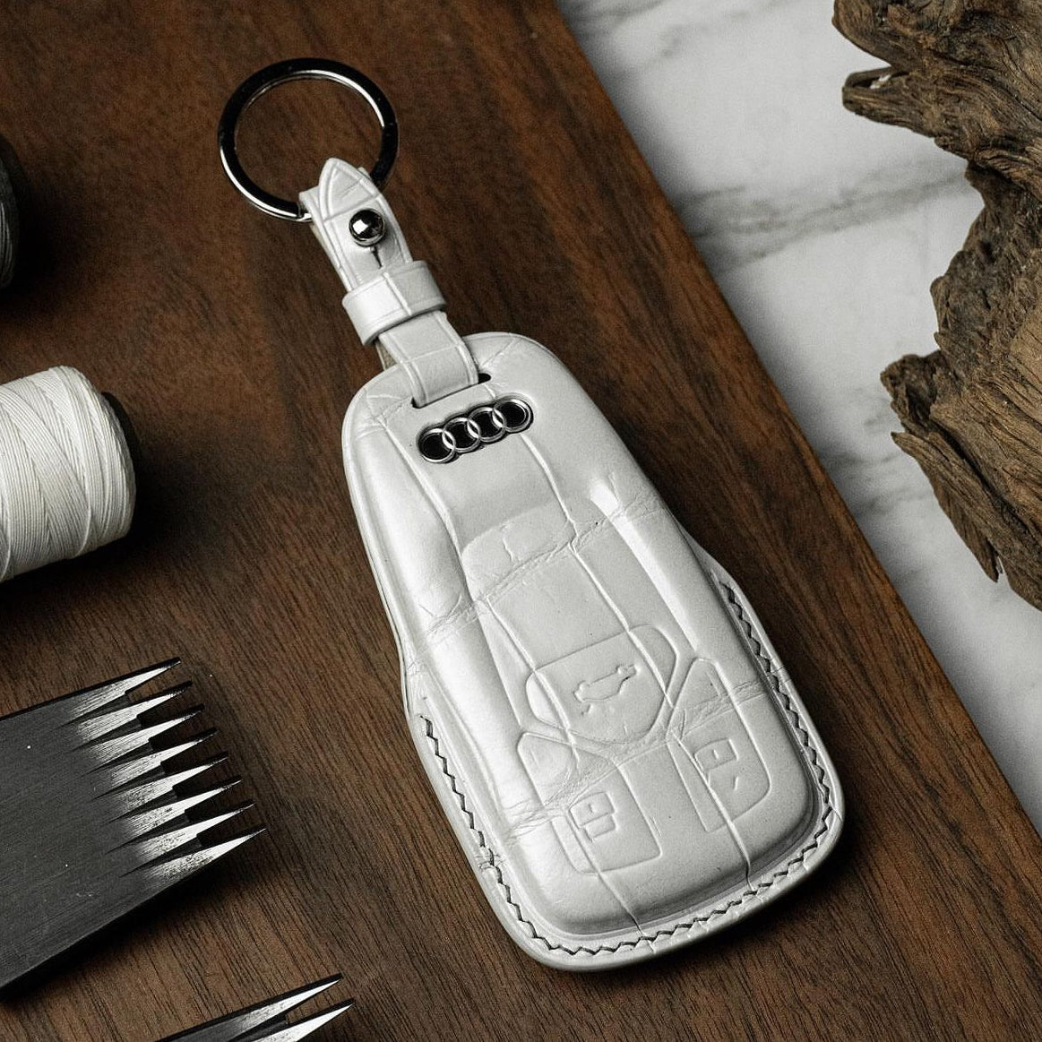 BESPOKE ETK PEARL WHITE CROCODILE KEY COVER FOR AUDI