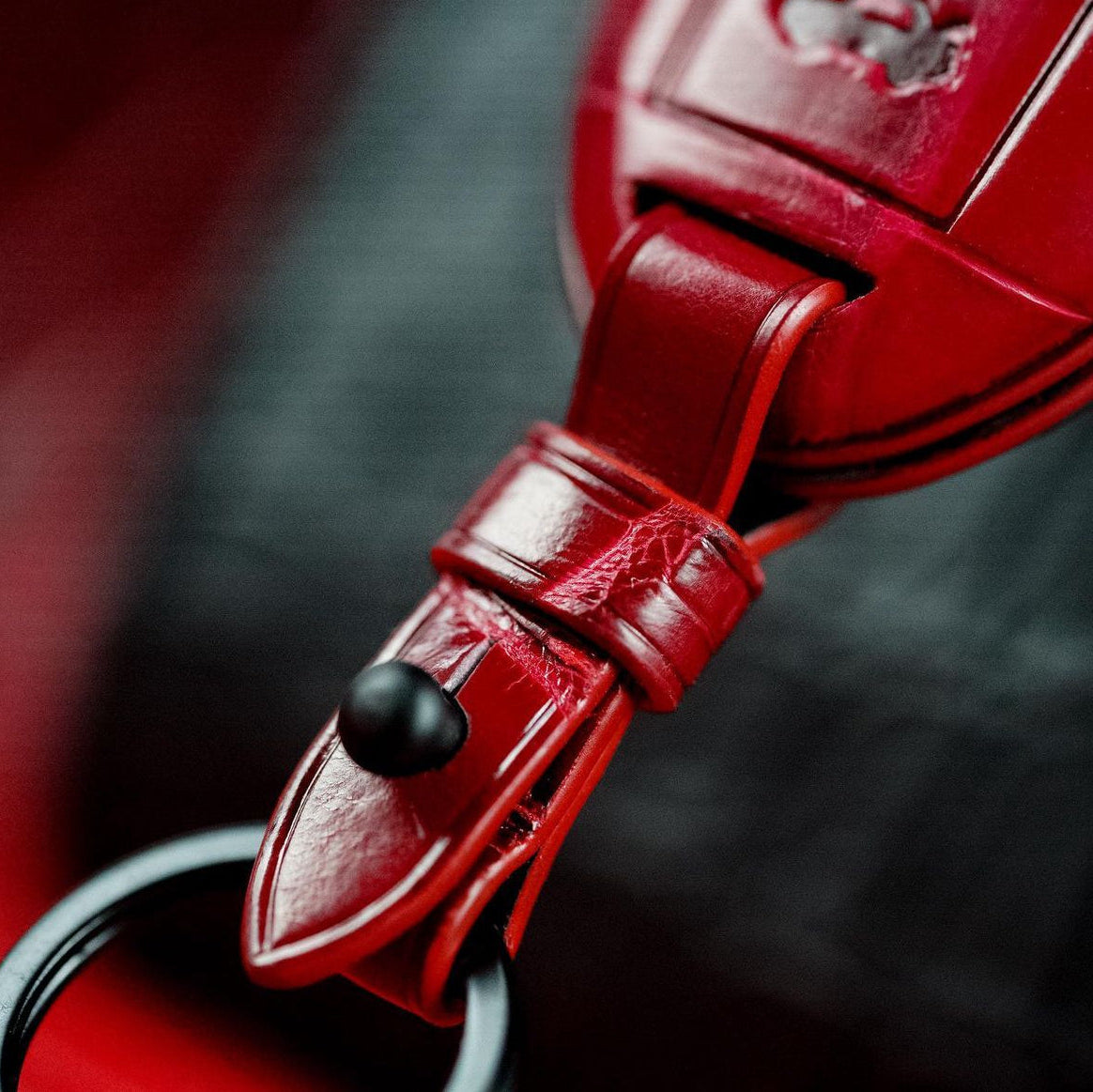 ETK BESPOKE RED CROCODILE KEY COVER FOR GTR — BLACK & SILVER DETAILS
