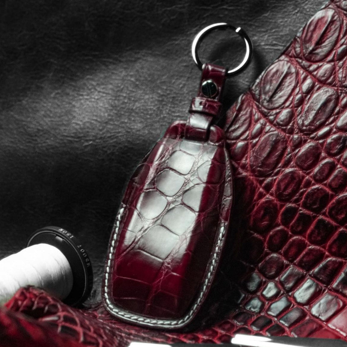ETK BESPOKE BORDEAUX CROCODILE KEY COVER FOR MERCEDES — WHITE DETAILS
