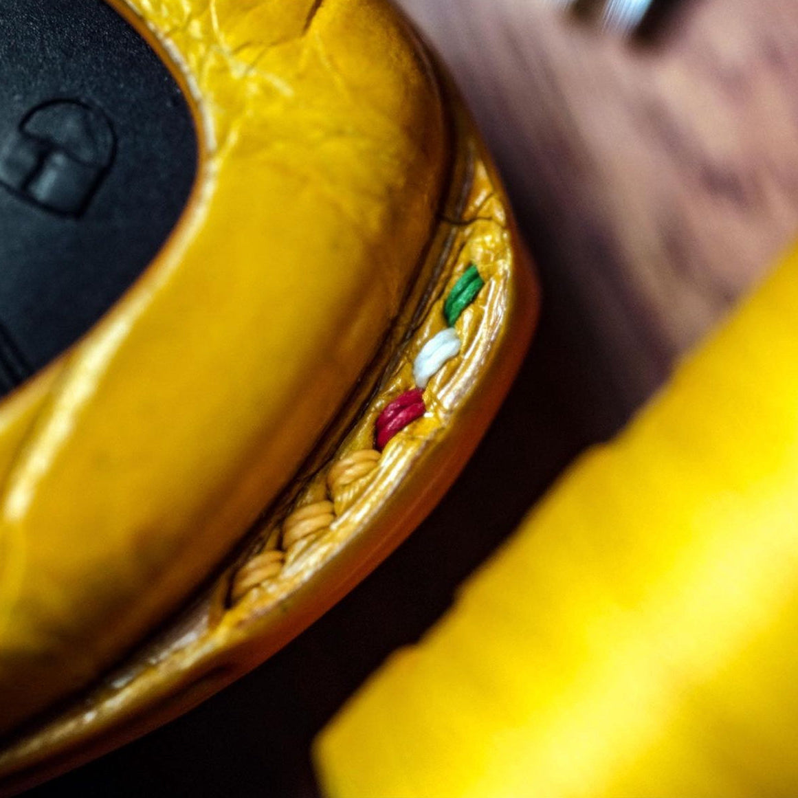 ETK BESPOKE YELLOW CROCODILE KEY COVER FOR FERRARI — THREE-TONE DETAILS