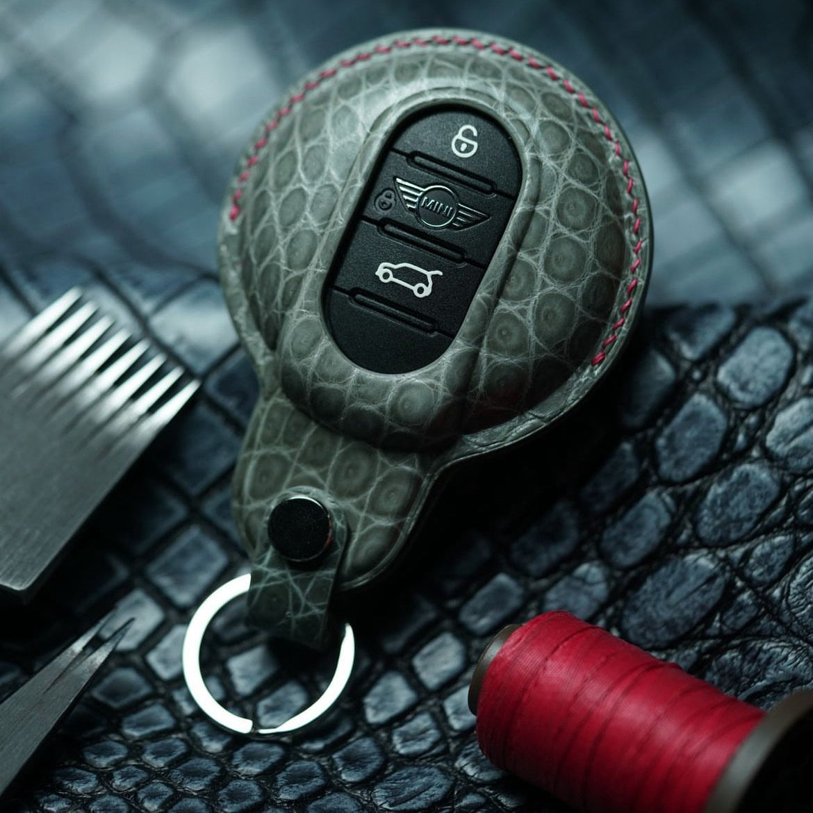 ETK BESPOKE GREY CROCODILE KEY COVER FOR MINI — RED DETAILS