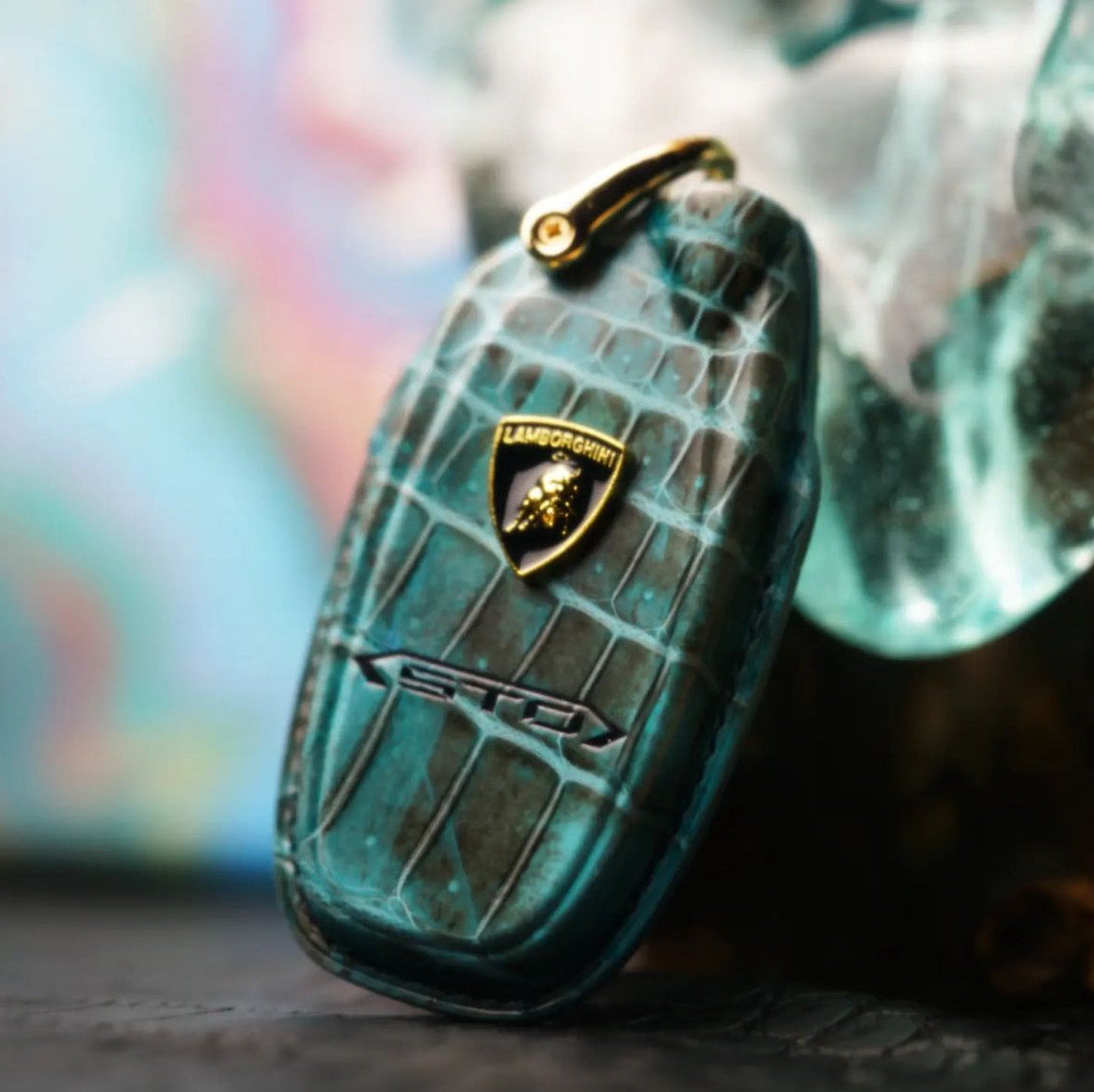 ETK BESPOKE CUSTOM HAND-DYED CROCODILE KEY COVER FOR LAMBORGHINI — BLACK DETAILS