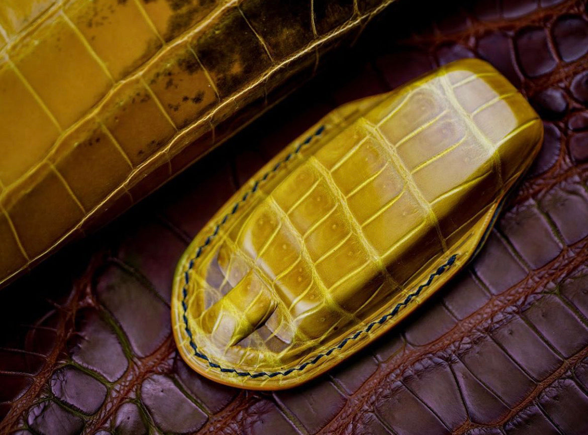ETK BESPOKE YELLOW CROCODILE KEY COVER FOR LAMBORGHINI — BLACK DETAILS
