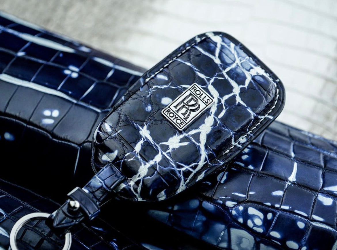 ETK BESPOKE CUSTOM HAND-DYED CROCODILE KEY COVER FOR ROLLS ROYCE — WHITE DETAILS