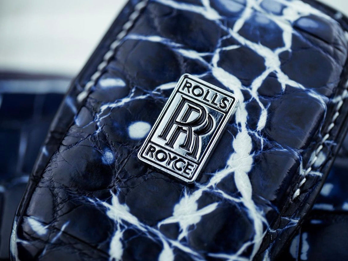 ETK BESPOKE CUSTOM HAND-DYED CROCODILE KEY COVER FOR ROLLS ROYCE — WHITE DETAILS