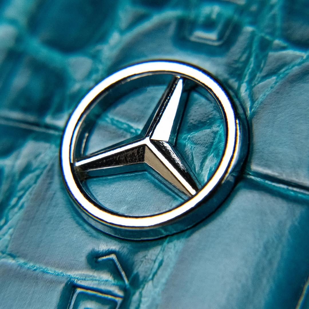 ETK BESPOKE TURQUOISE CROCODILE KEY COVER FOR MERCEDES — BLUE DETAILS