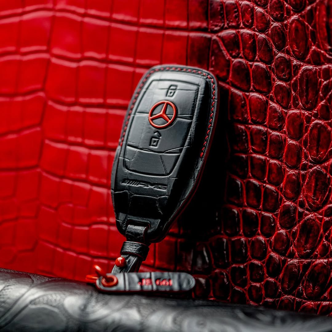 ETK BESPOKE BLACK CROCODILE KEY COVER FOR MERCEDES — RED DETAILS