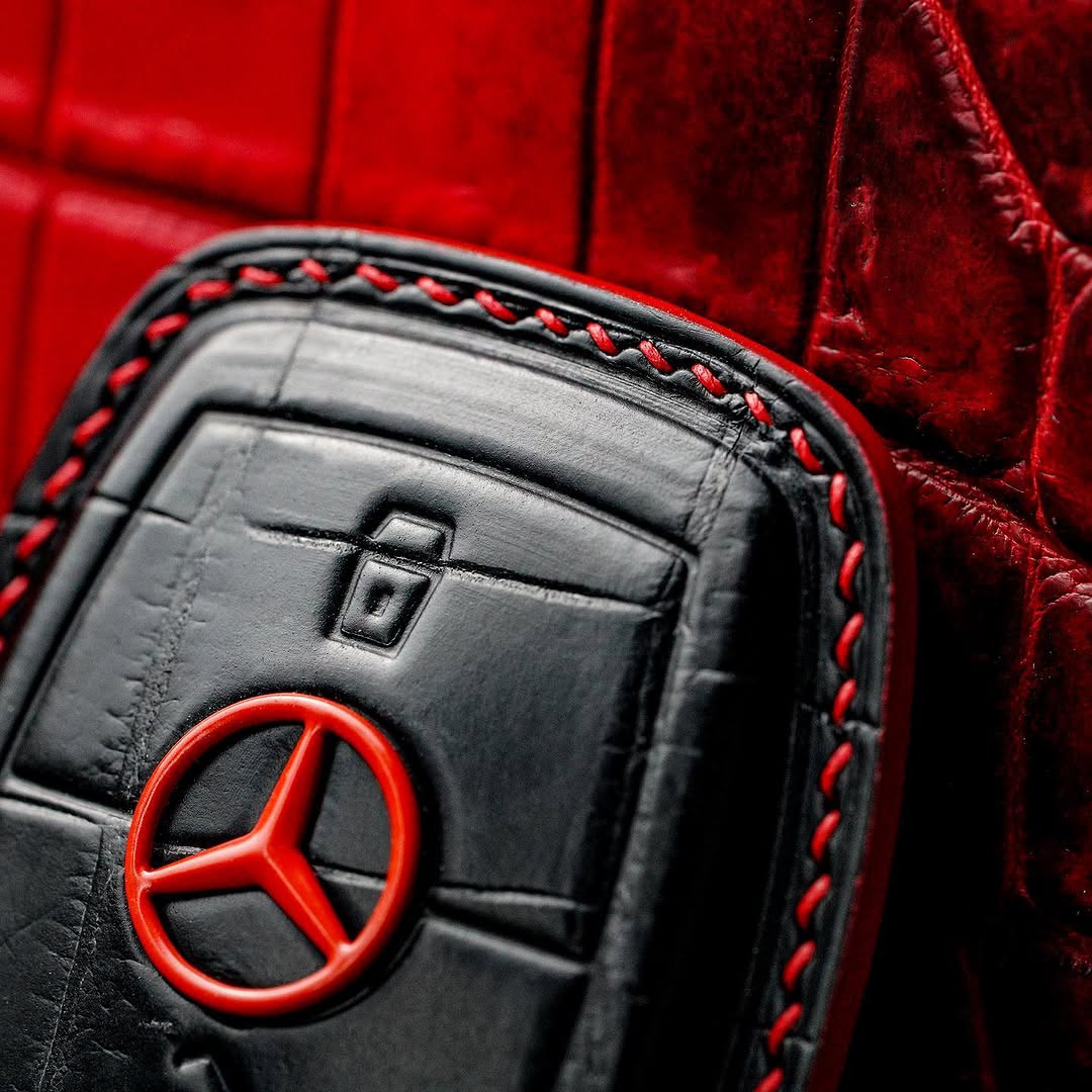 ETK BESPOKE BLACK CROCODILE KEY COVER FOR MERCEDES — RED DETAILS