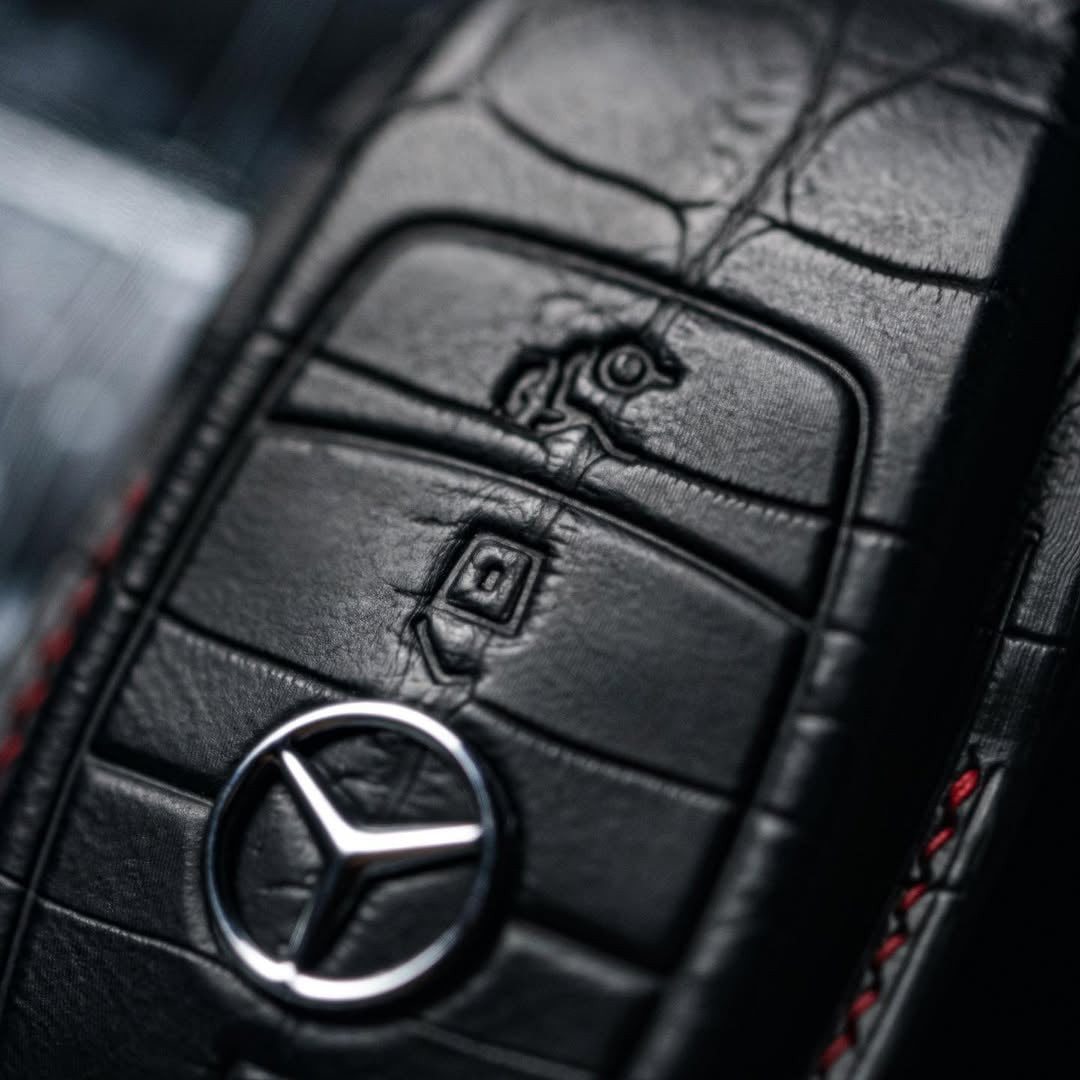 ETK BESPOKE BLACK CROCODILE KEY COVER FOR MERCEDES — RED DETAILS