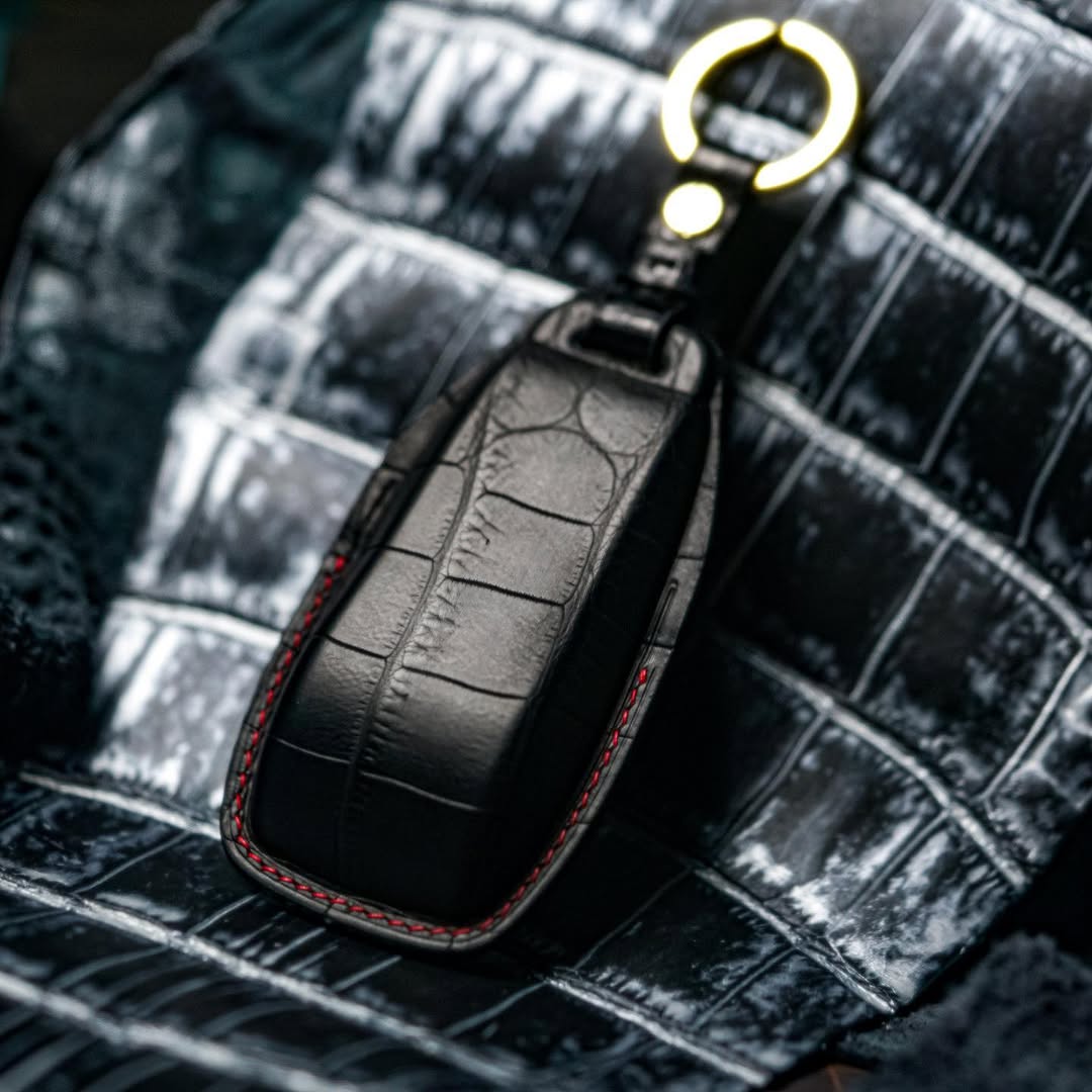 ETK BESPOKE BLACK CROCODILE KEY COVER FOR MERCEDES — RED DETAILS
