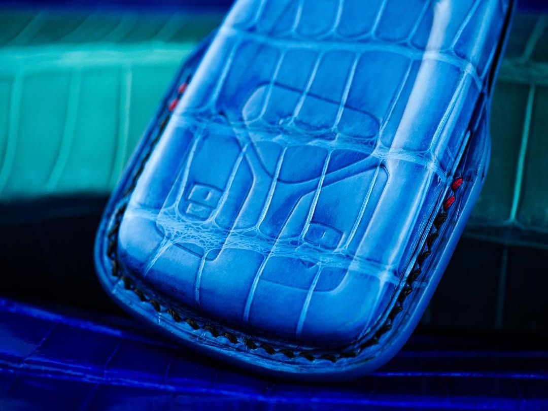 ETK BESPOKE AQUA BLUE CROCODILE KEY COVER FOR AUDI — BLACK & RED DETAILS