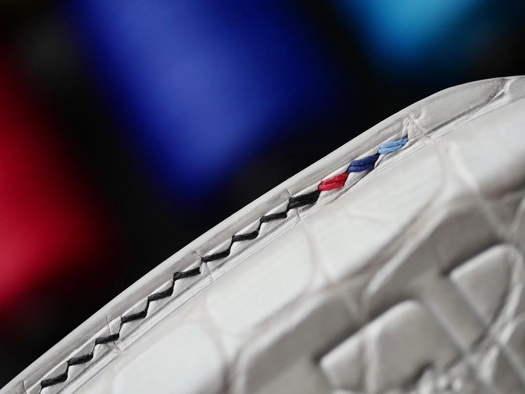 ETK BESPOKE WHITE CROCODILE KEY COVER FOR BMW — THREE-TONE DETAILS