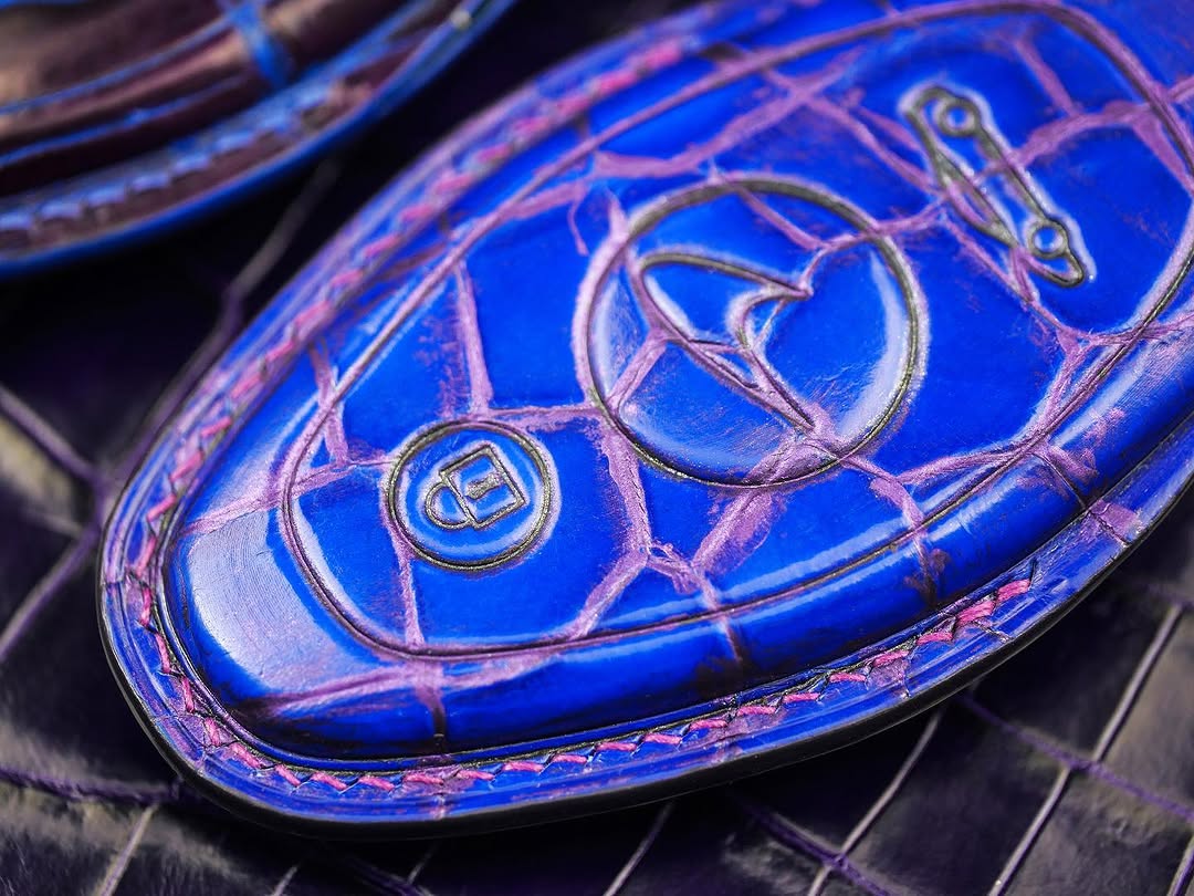 ETK BESPOKE HAND-PAINTED CROCODILE KEY COVER SET FOR MCLAREN — SET OF 2