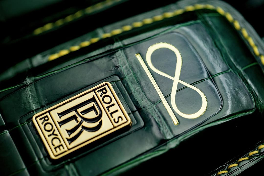 ETK BESPOKE GREEN CROCODILE KEY COVER FOR ROLLS ROYCE — YELLOW & GOLD DETAILS