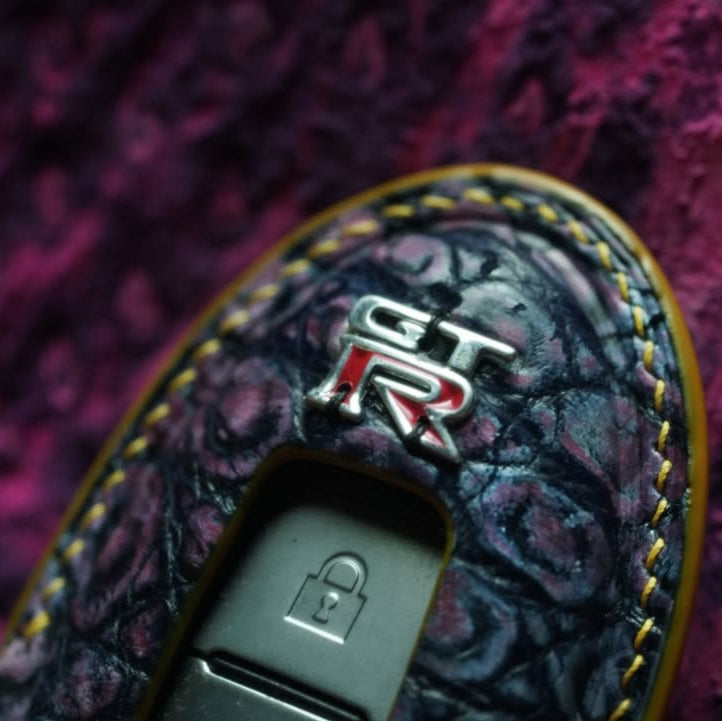 ETK BESPOKE CUSTOM HAND-DYED CROCODILE KEY COVER FOR GTR — YELLOW DETAILS